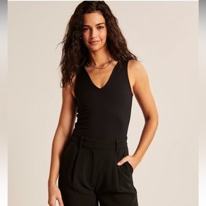 Abercrombie Seamless Fabric V-Neck Bodysuit | Black